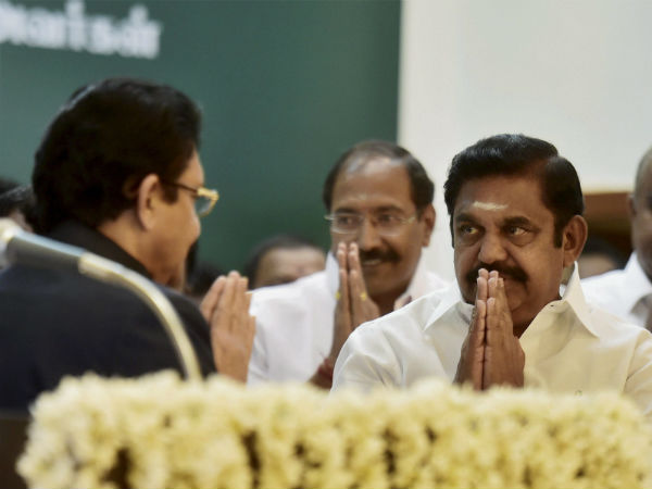 పెండింగులో ఫైళ్లు...