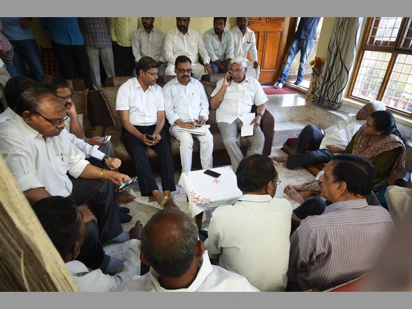 కోదండరామ్‌పై పుకార్లు ఇలా...