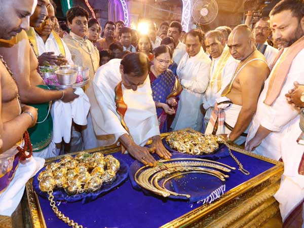 ఇతరులు కూడా..