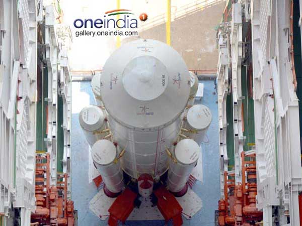 అవి ఎర్త్ అబ్జర్వేషన్ శాటిలైట్స్‌కు ముప్పు