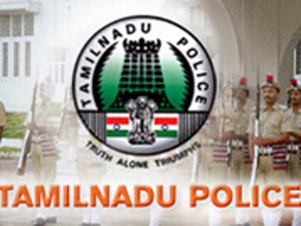 అమ్మ ఫోటో, చిన్నమ్మ ఫోటోలు కాదు అమ్మ ఫోటో, చిన్నమ్మ ఫోటోలు కాదు
