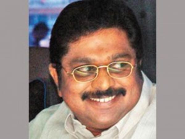 పెత్తనం చేజారిపోయింది