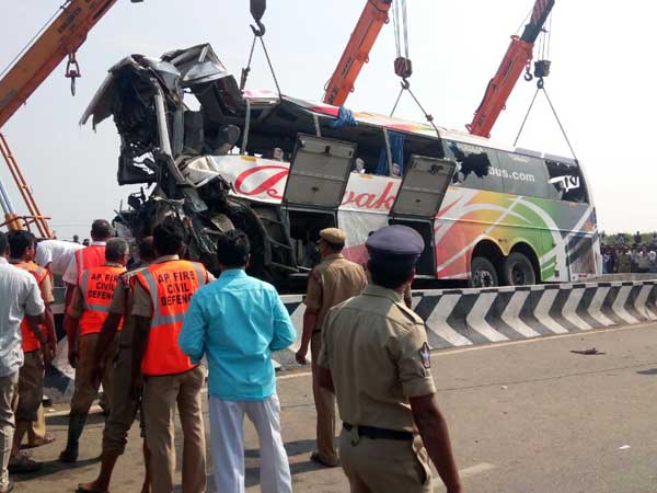 రోడ్డు ప్రమాదం దురదృష్టం..