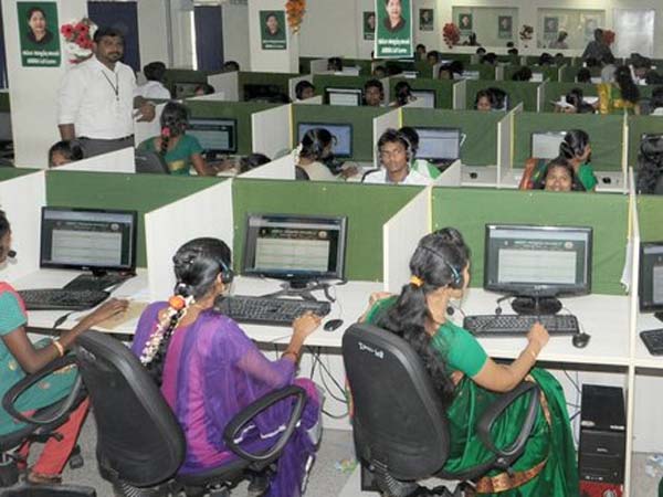 ఇంగ్లీష్ పై పట్టుతో బిపిఓ ఉద్యోగాలు