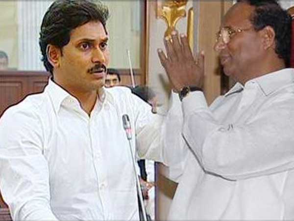 ఫిరాయింపుదారులతో సభ నిర్వహణ సబబేనా