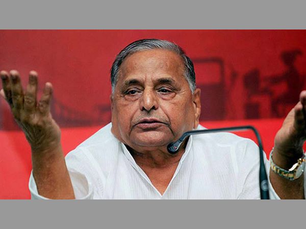 మోదీపై ములాయం ఇలా