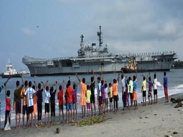 మూడు దశాబ్దాల సేవలు..