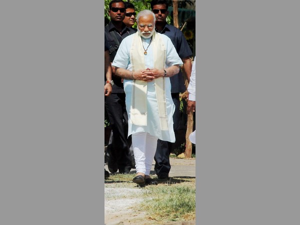 యాదవుల మనస్సు దోచేందుకు మోదీ ఇలా