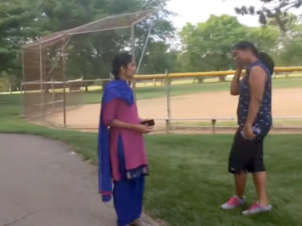 ఉద్యోగాలు ఎత్తుకెళ్లిపోతున్నారు..