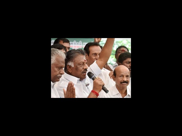 ఎవరి మాటలు నిజం ? 