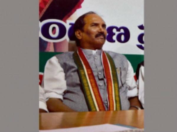 అబద్ధాల ప్రసంగం.. తుగ్లక్ పాలన