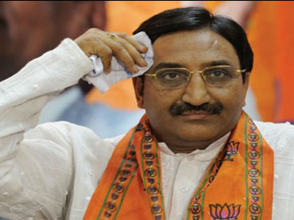 పొఖ్రియాల్ అవకాశాలివి..