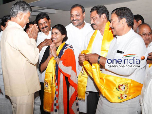 చిన్నతనం నుంచే..