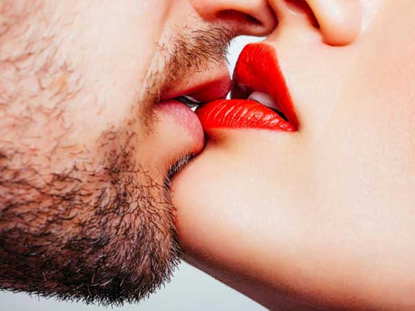 డబ్బు కోసం...