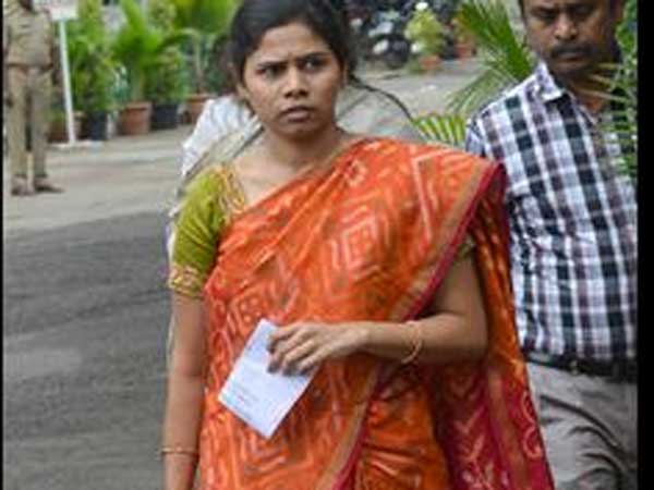 నా వెంట ప్రజలు... అఖిల ప్రియ