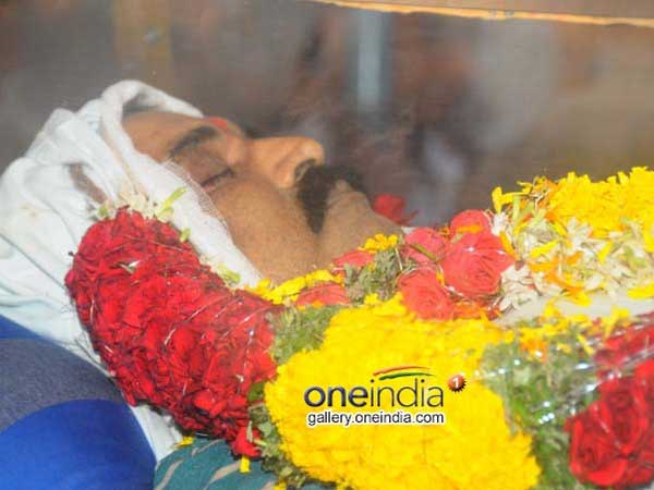 జగన్ పార్టీపై ఫైర్