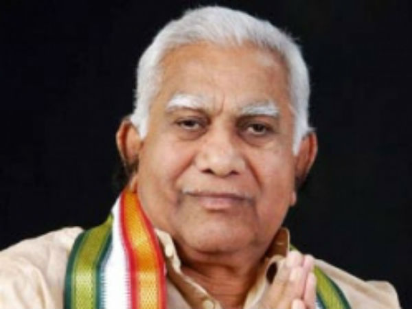 రాహుల్ గాంధీని కలిసి వినతి..