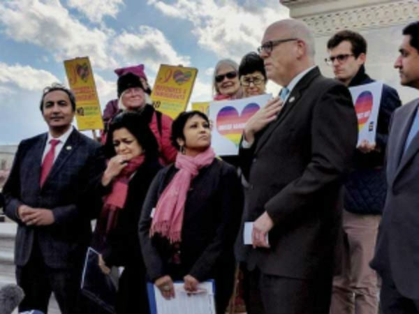 భారతీయులకు ఇబ్బందే: