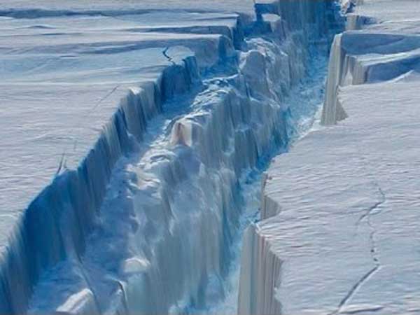 Climate change in antarctic creating tension Climate change in antarctic creating tension