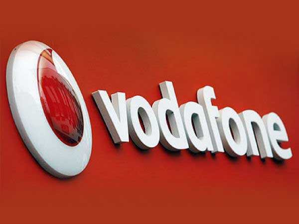 Vodafone takes on Jio with 28GB 4G data and unlimited calls for Rs 346 Vodafone takes on Jio with 28GB 4G data and unlimited calls for Rs 346