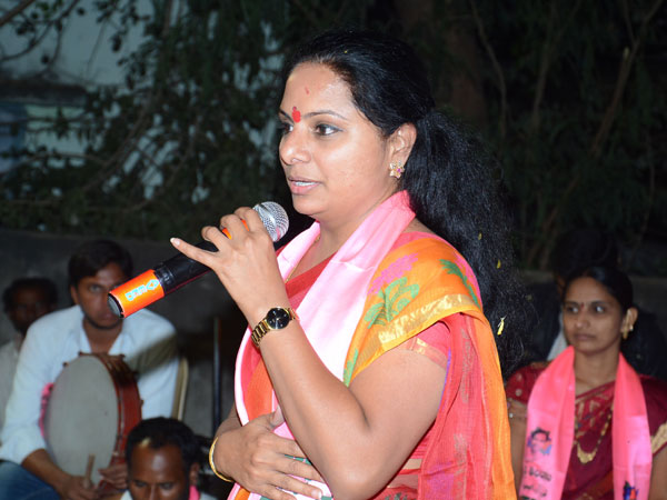 కవిత జోక్యం కొన్నిసార్లు...