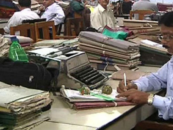 కాంట్రాక్టు ఉద్యోగుల క్రమబద్దీకరణ: