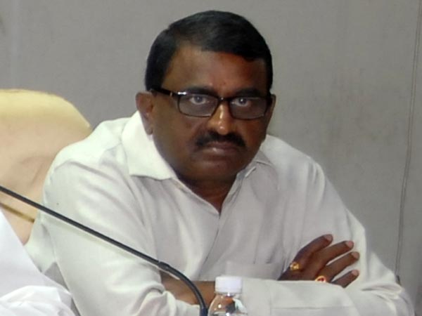 పితాని ప్రమాణం