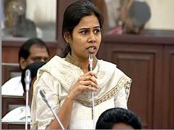 శిల్పా అసహనం