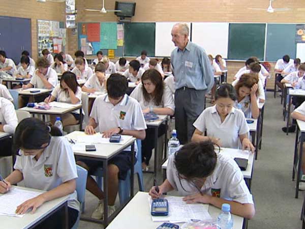 అమెరికా కంటే ఆస్ట్రేలియా బెస్ట్