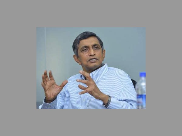 ఫిరాయింపు ఎమ్మెల్యేలకు పదవులా?: