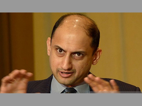  పూర్తిస్థాయిలో నగదు చలామణికి కొన్ని నెలలు