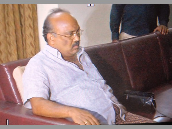 డొల్ల కంపెనీల్లో పెట్టుబడులు..