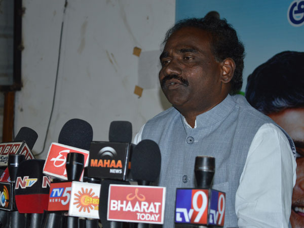 ప్రజలారా.. బాబుకు చెప్పండి!