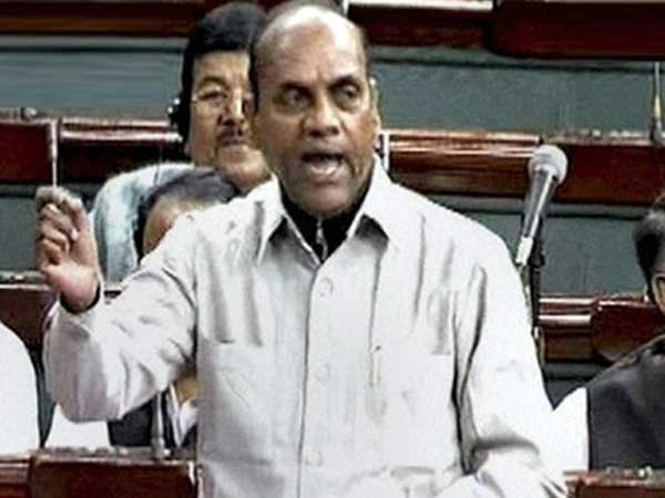 అనంత్ కుమార్ గీతే రుబాబు...