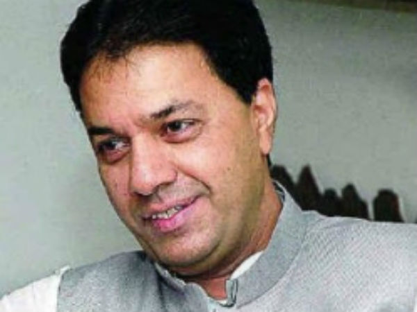 సురేష్ రెడ్డి కోసం బిజెపి ప్రయత్నాలు...