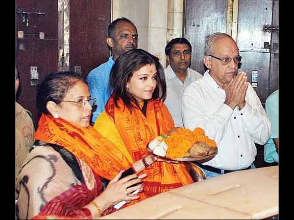 తండ్రి ఆత్మ శాంతించాలని తండ్రి ఆత్మ శాంతించాలని