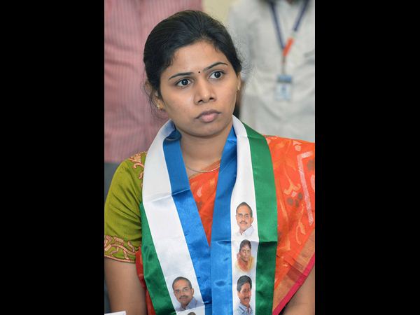 అఖిలప్రియకు మంత్రి పదవి రావడంపై..