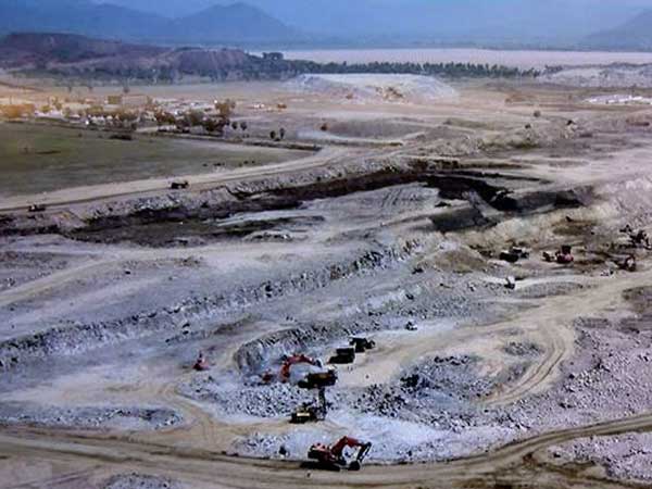 అంచనా పెరిగితే రాష్ట్ర ప్రభుత్వానిదే బాధ్యత: