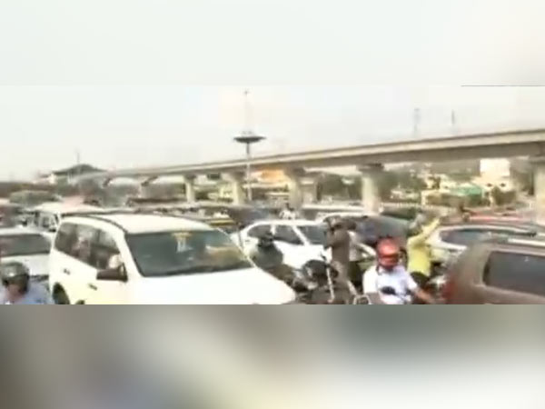 సినిమా చూపించారు సినిమా చూపించారు