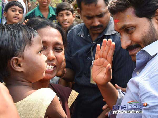 టిడిపి వ్యూహంతో ఆ దిశగా జగన్ పావులు కదుపుతారా?