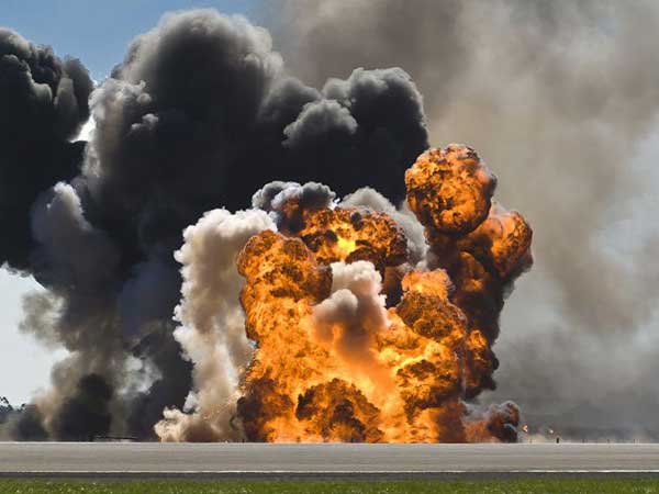 ఇదీ అమెరికా పట్టుదల.. శక్తి ఇదీ అమెరికా పట్టుదల.. శక్తి