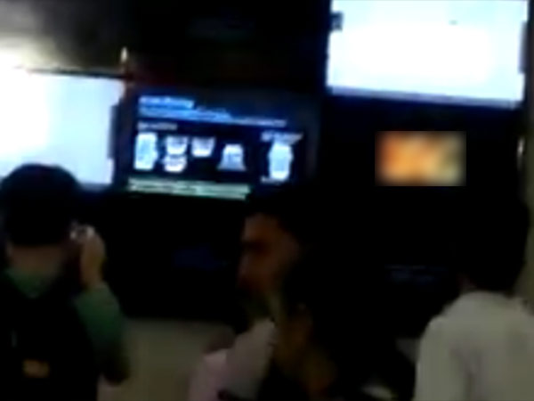 ఆశ్యర్యపోయారు