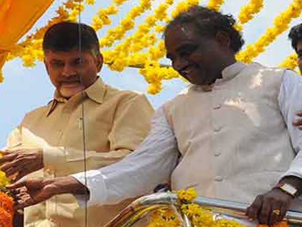 రావెల మిస్సింగ్‌పై బాబుకు నివేదిక.. సమయం చూసి..