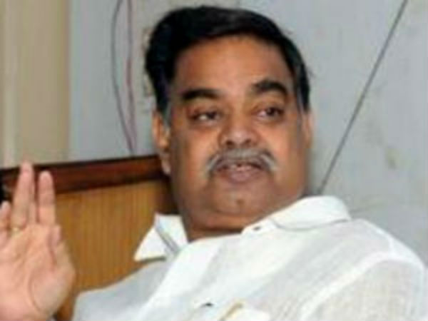 యాక్టివ్ అవాలనే ప్రయత్నంలో: