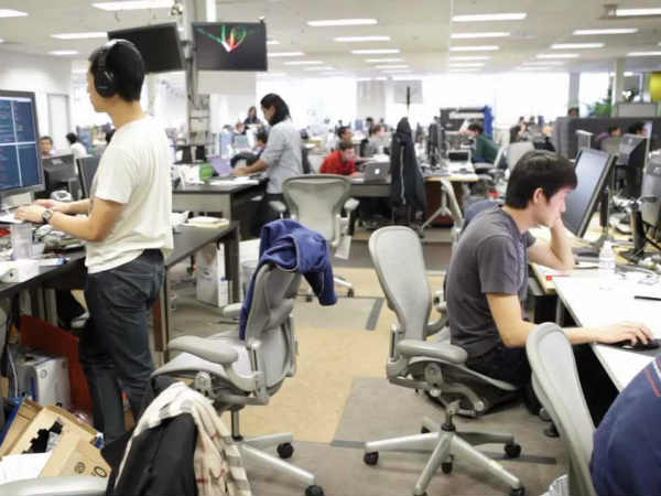 హెచ్ 1 బీ వీసాల జారీపై ట్రంప్ మనోగతం ఇదీ