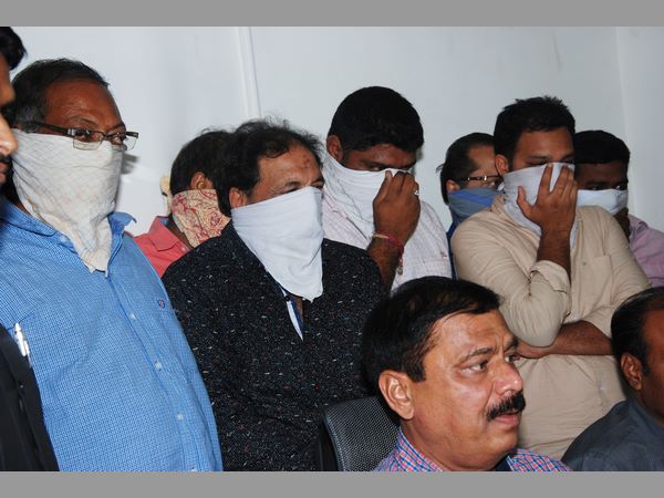 ఈ మొత్తం సమీకరించారు...