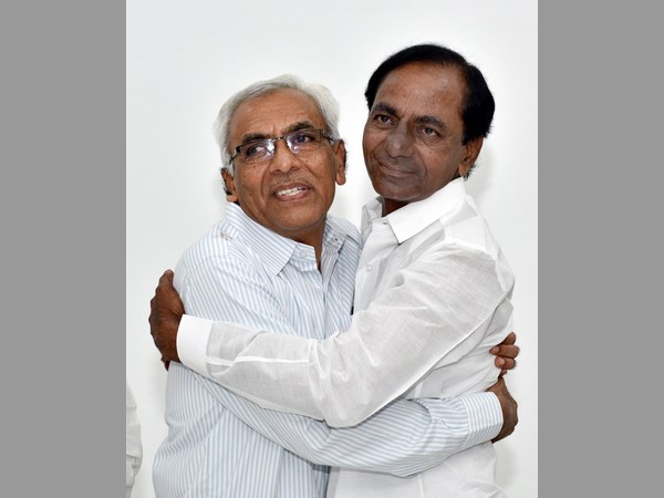 సిధారెడ్డిది విశేష కృషి