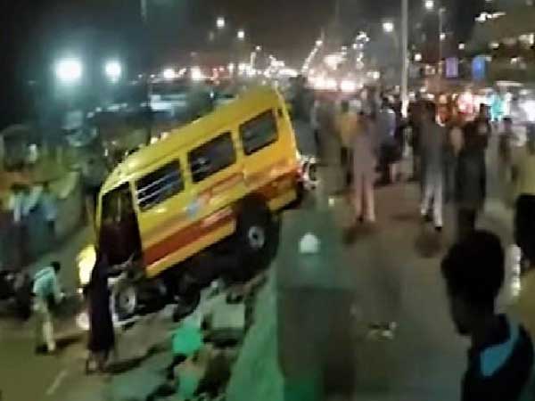 మద్యం సేవించాడా? మద్యం సేవించాడా?