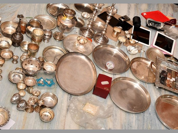 భారీగా అక్రమాస్తులు..