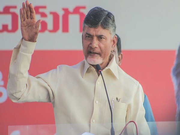 అమరావతిని కేంద్రంగా చేసుకోవాలని బాబు వినతి